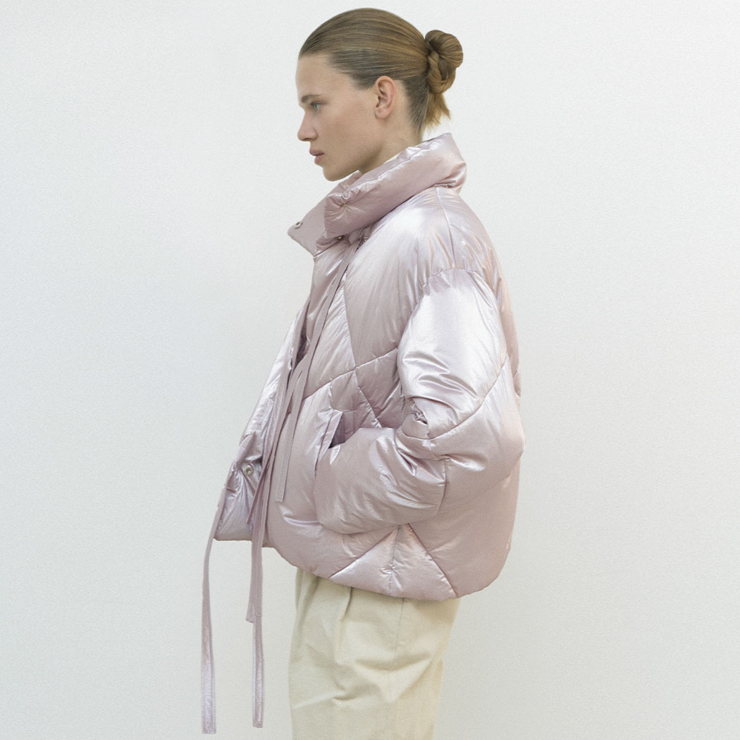 Atelier Nain - (JP-562)SHINE RIBBON QUILTED JUMPER