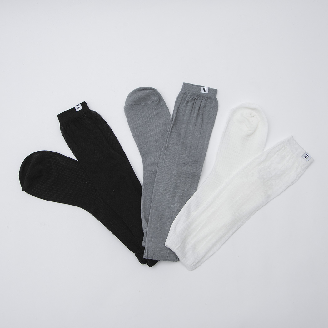 Atelier Nain - (Z-SC-0038)SHIRRING MIX KNEE SOCKS